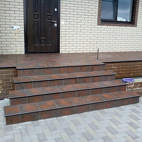 Угловая клинкерная ступень с капиносом Paradyz Semir Brown, 330*330*11 мм Hit Ceramics